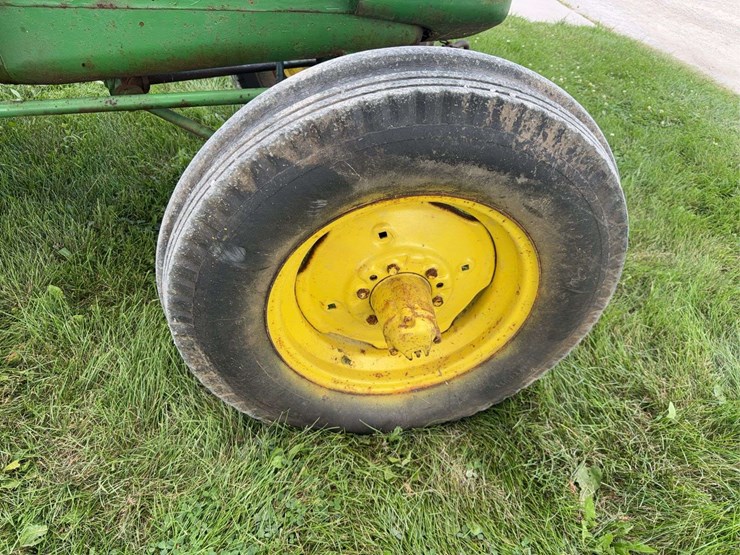 john-deere-80-image-18