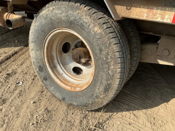 2014-john-deere-4045t-image-17