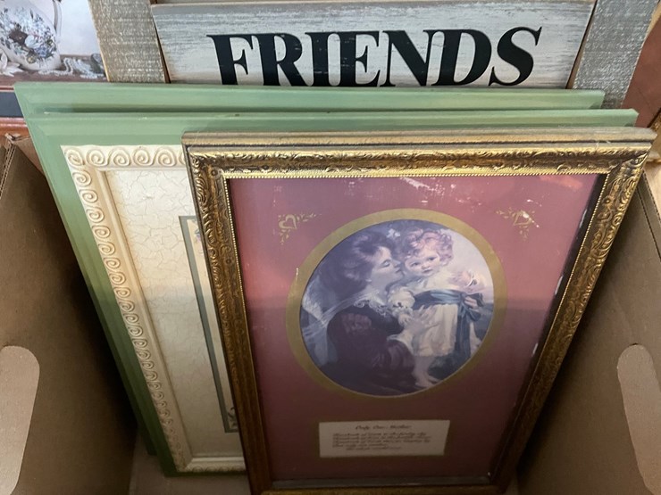 #6253-•-assortment-of-framed-pictures-image-6