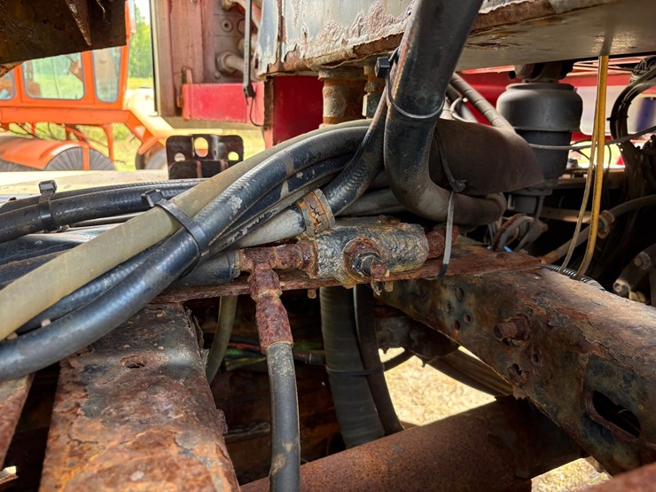 2018-western-star-4700sf-image-102