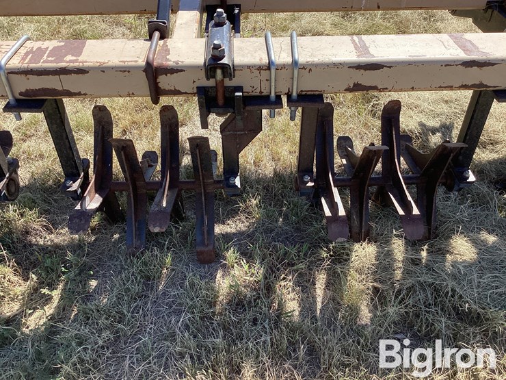 hamby-13-row-32’-sand-fighter-bar-image-17