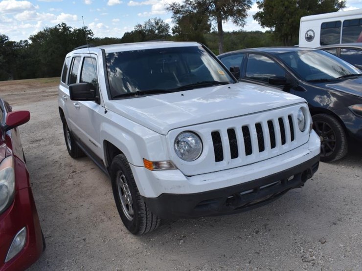 2015-jeep-patriot-image-2