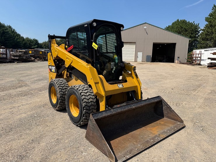 caterpillar-242d-image-7