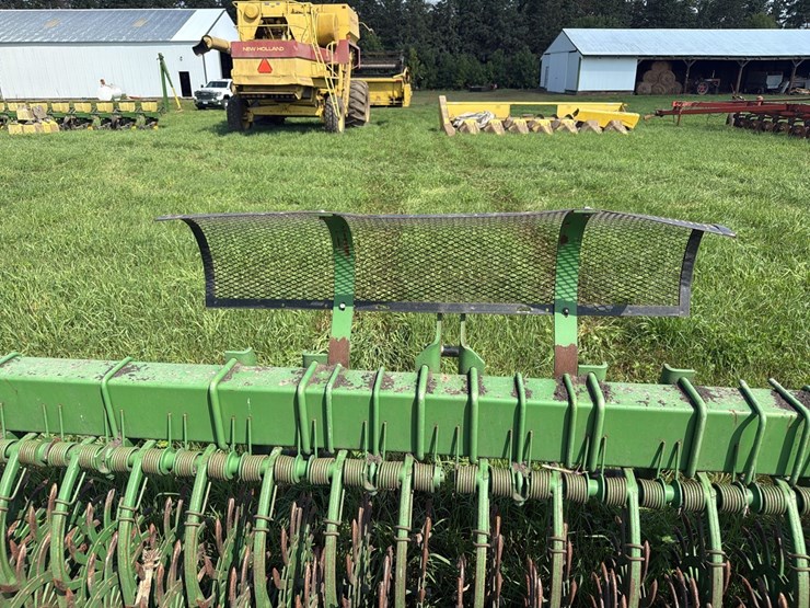 john-deere-400-image-4