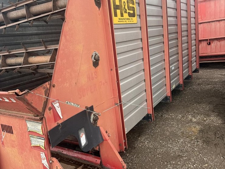 #161-•-h&s-forage-box-no-gear-image-1