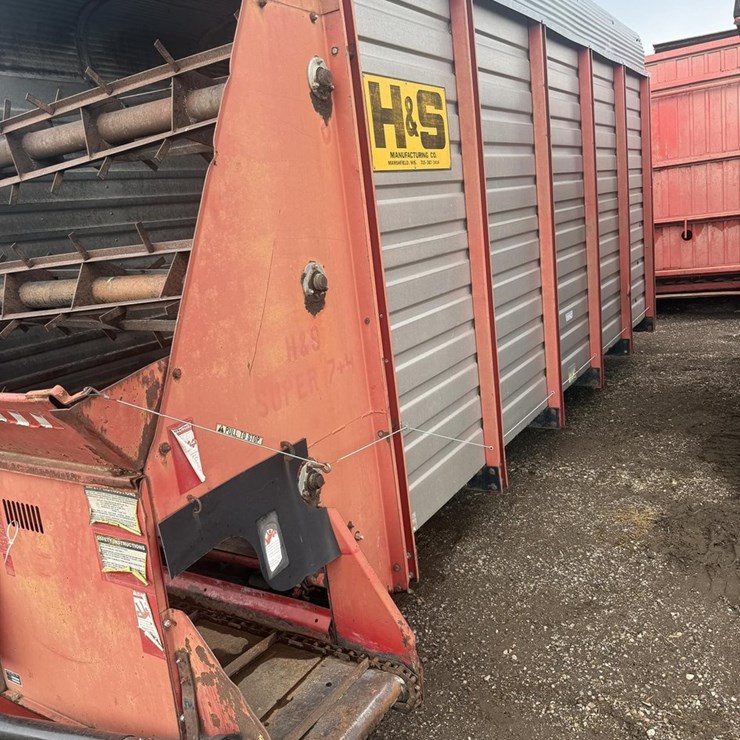 #161 • H&S Forage Box No Gear