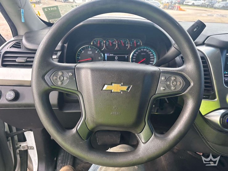 2019-chevrolet-tahoe-image-12