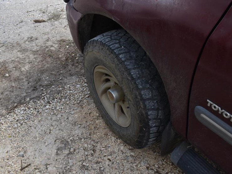 2003-toyota-tundra-image-9