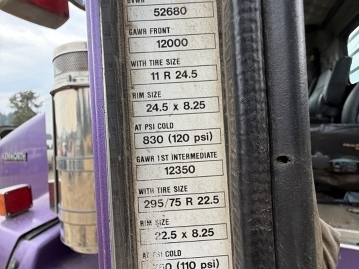 2006-kenworth-t800-image-35