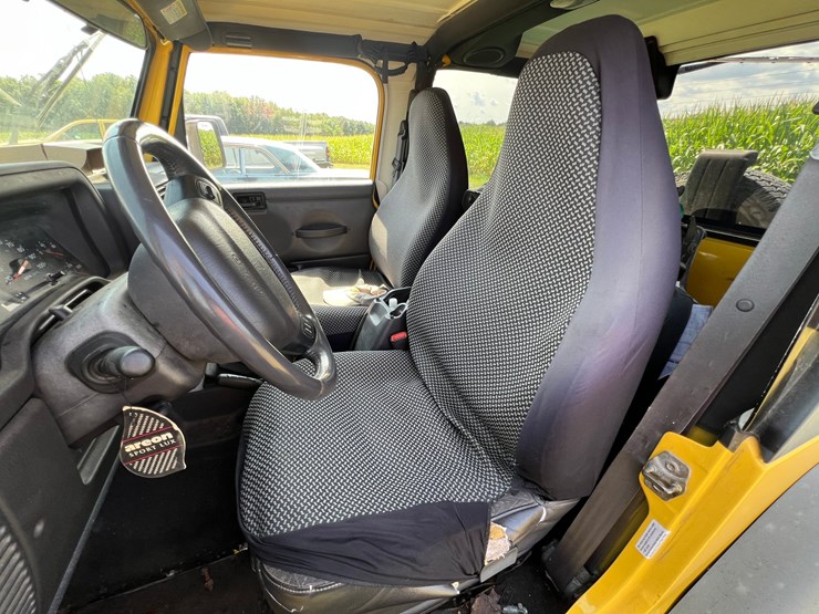2001-jeep-wrangler-image-21