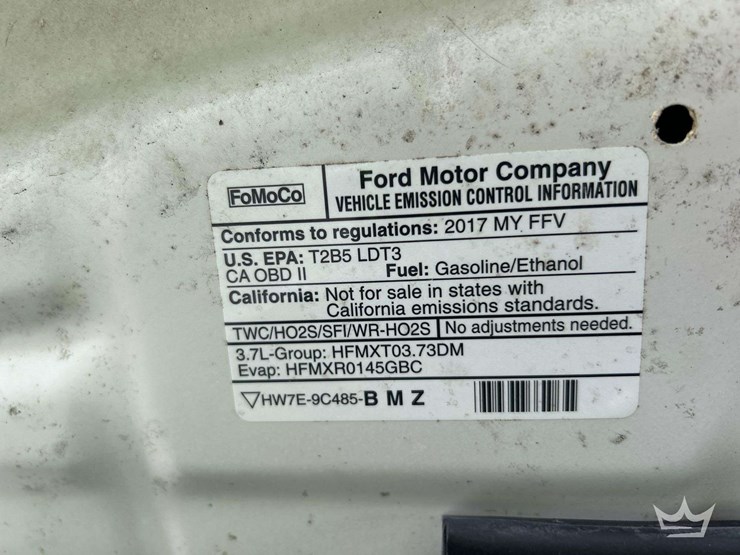 2017-ford-explorer-image-11
