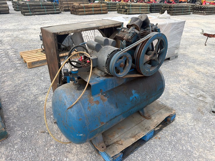 #575-•-air-compressor/shop-fan-image-3