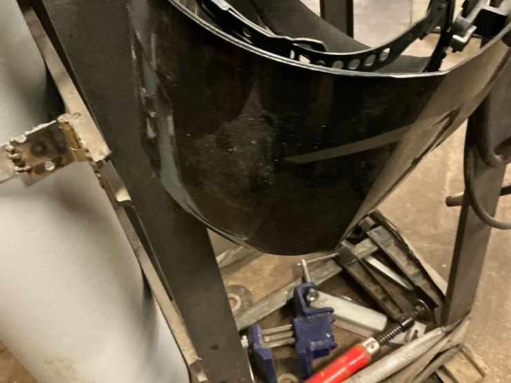 #119-•-lincoln-electric-power-mig-180-dual-welder-with-cart-&-accessories-image-17