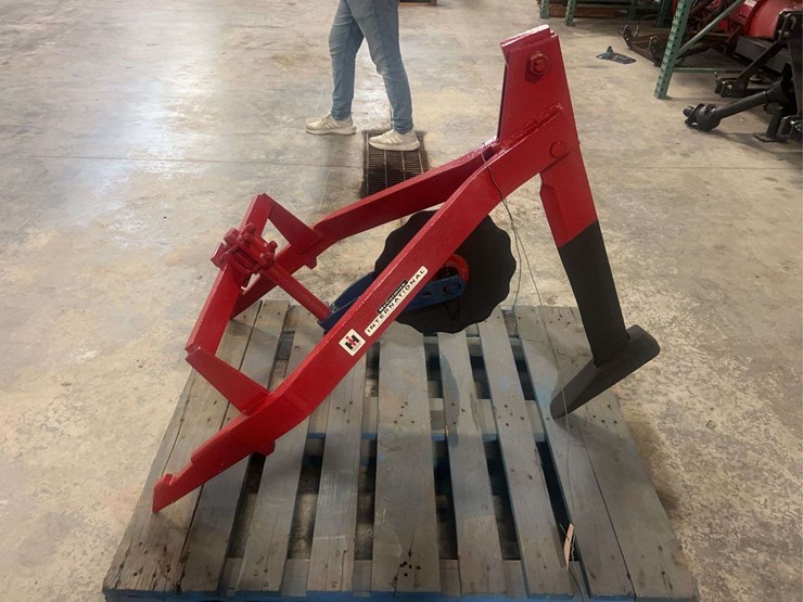 international-harvester-fast-hitch-subsoiler-image-3