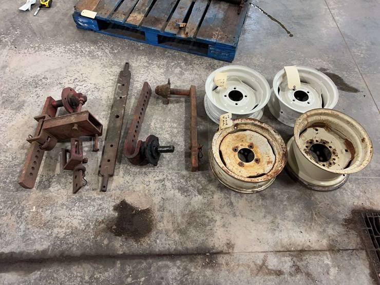 (4)-rims-and-implement-wheel-mounts-image-1
