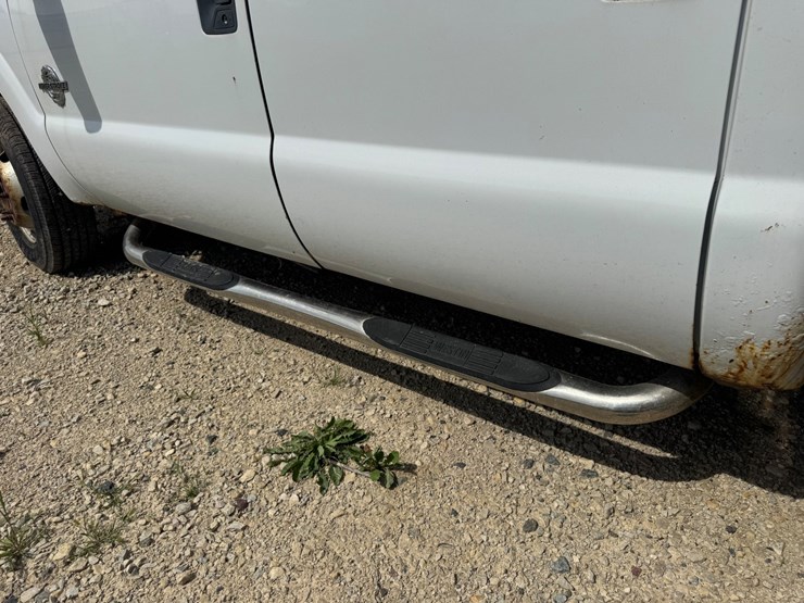 2012-ford-f350-image-43