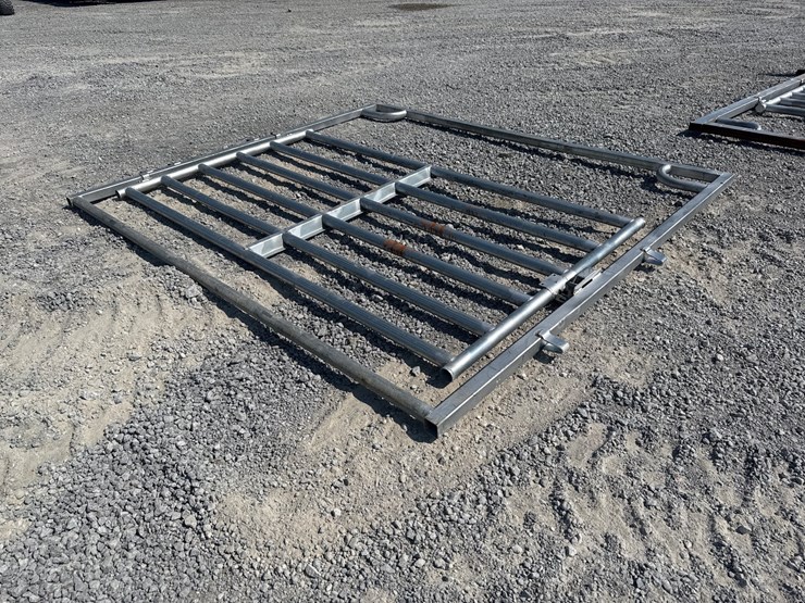 #554-•-8.5'-gate-image-2