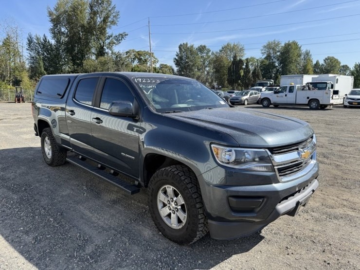 2019-chevrolet-colorado-image-2
