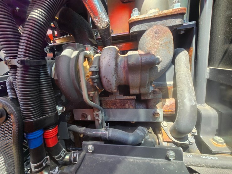 kubota-m6-111-image-31