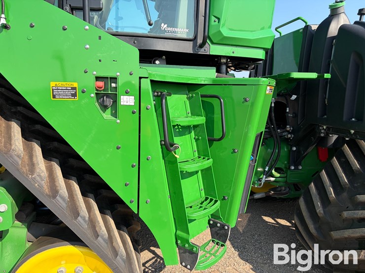 2025-john-deere-9rx-640-image-10