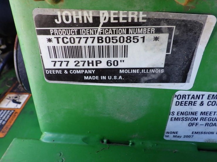 john-deere-777-image-17