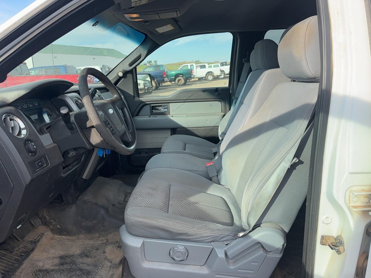 2012-ford-f150-xlt-image-28