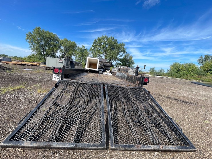 2012-sdp-ez-hauler-5500-image-57