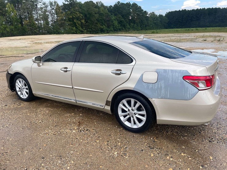 2012-lexus-es-350-4-door-sedan-(227,962-miles)-image-2