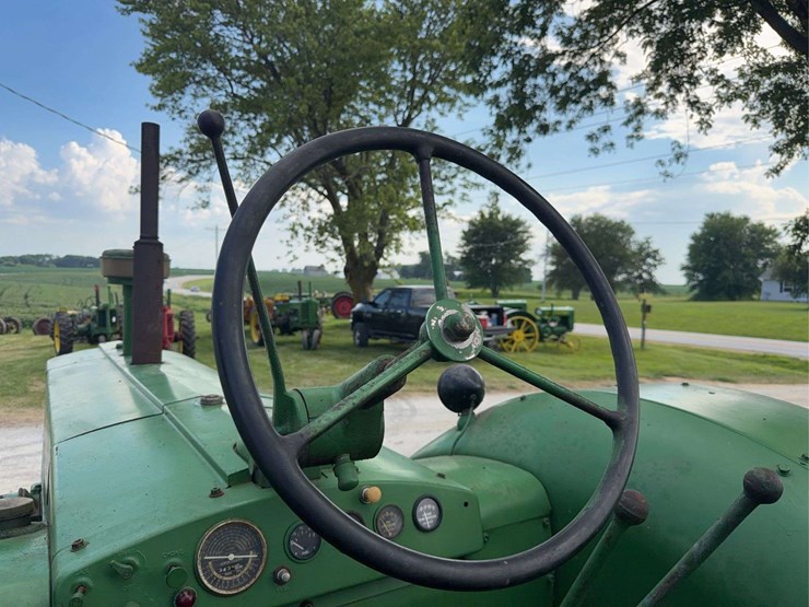 john-deere-80-image-37