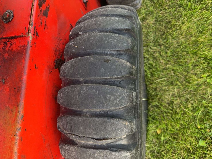 gehl-l3030-skid-steer-image-14