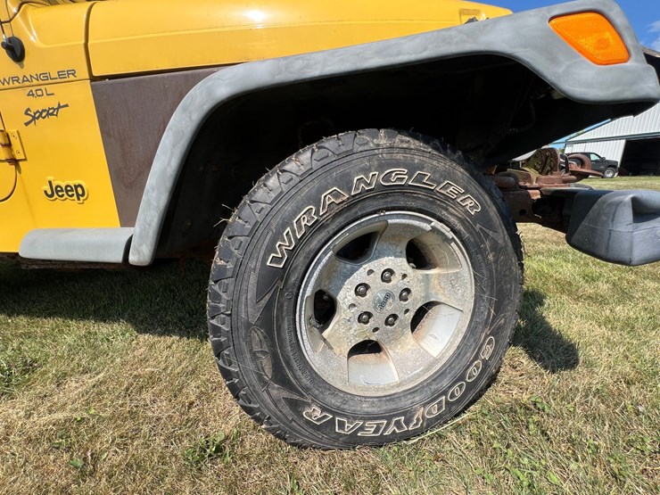 2001-jeep-wrangler-image-32