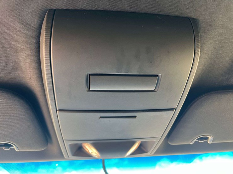 2015-dodge-grand-caravan-image-35