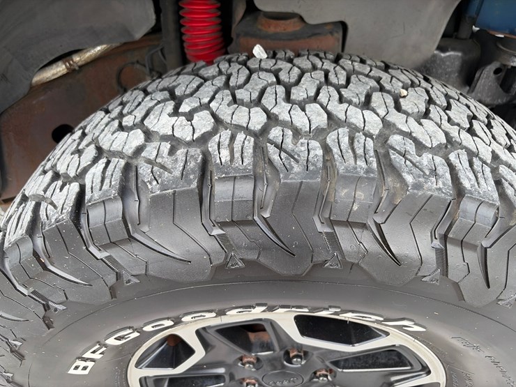 2013-jeep-wrangler-rubicon-image-11
