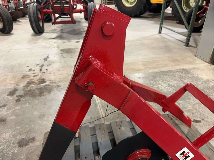 international-harvester-fast-hitch-subsoiler-image-13