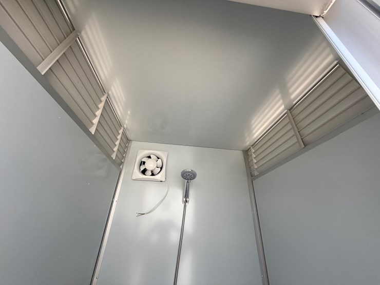 #187-•-portable-restroom-image-7