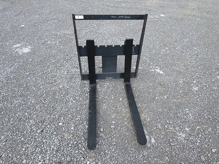 #416-•-mini-loader-30"-pallet-forks-image-4