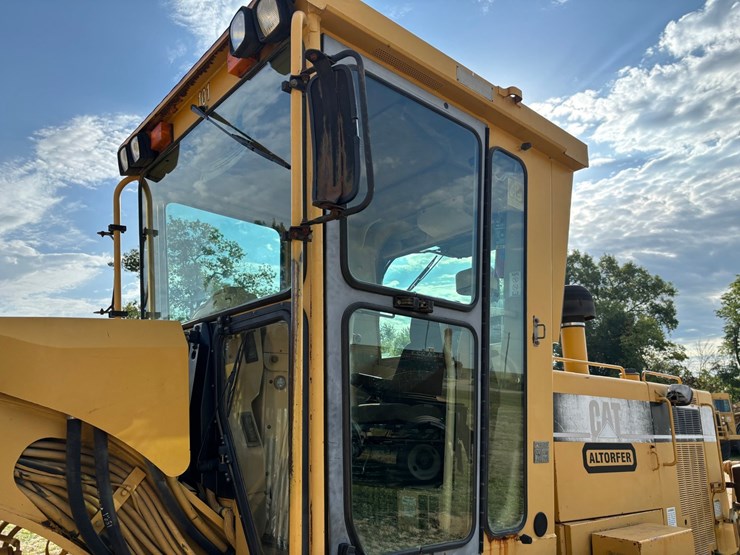 1999-caterpillar-163h-vhp-image-9
