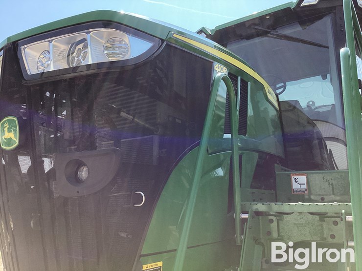 2024-john-deere-410r-image-10