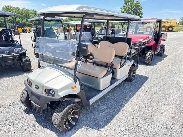 #190-•-star-ev-6-passenger-golf-cart-image-1