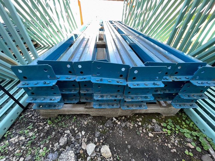 #9007-•-tear-drop-pallet-racking-(shed)-image-3