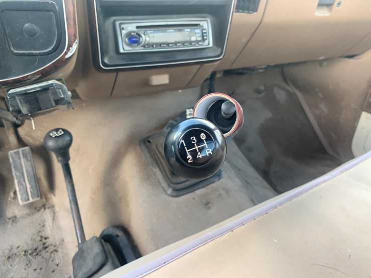 1990-ford-f350-image-19