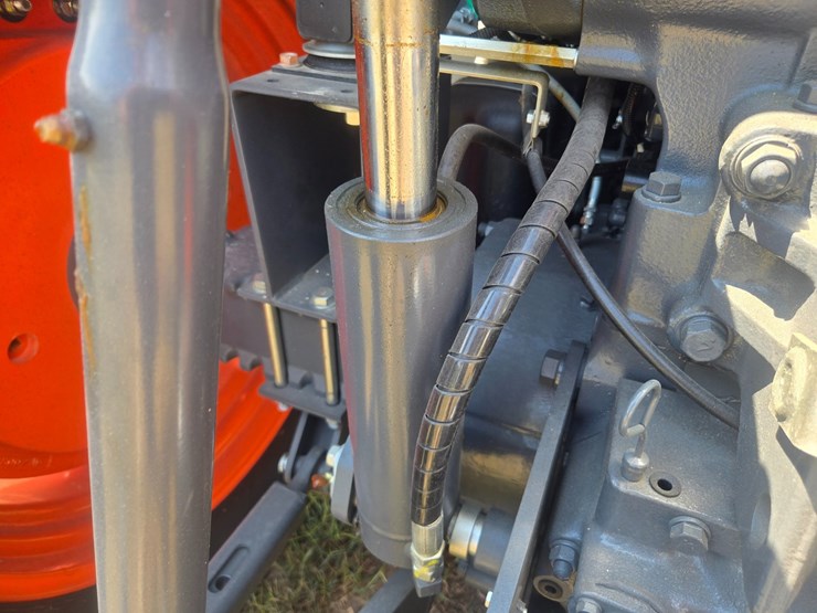 kubota-m6-111-image-61