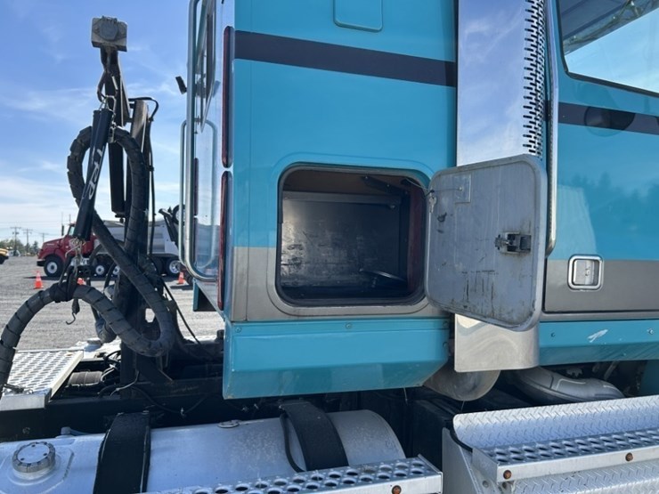 2012-western-star-4900-image-30
