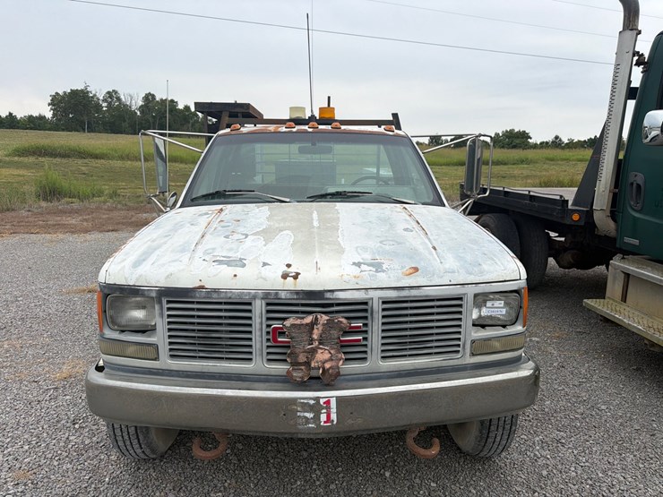 #255-•-1990-gmc-sierra-sl-flatbed-truck-image-2
