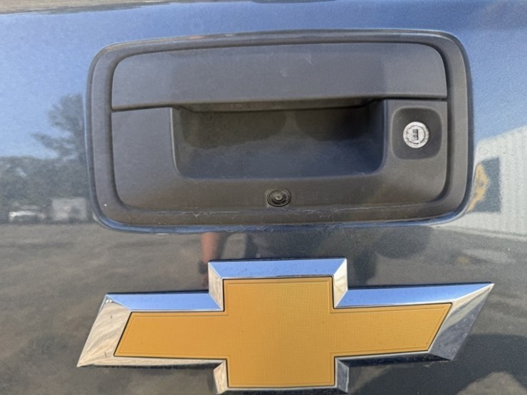2019-chevrolet-colorado-image-14