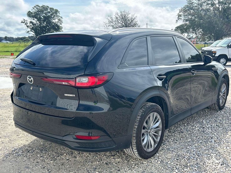 2024-mazda-cx90-image-3
