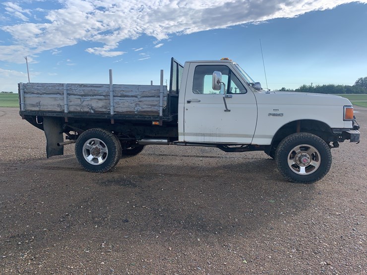 1990-ford-f350-image-4