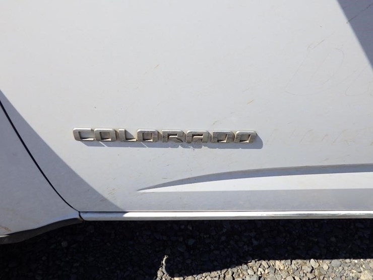 2016-chevrolet-colorado-image-10