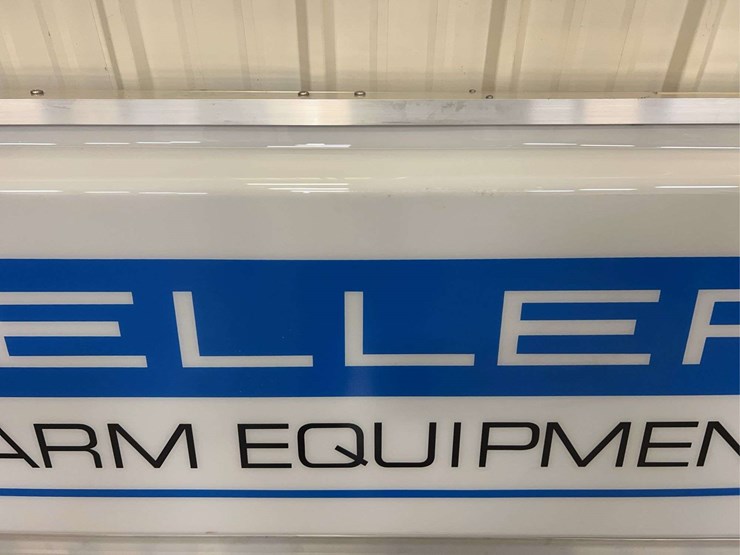 mueller-dairy-farm-equipment-double-sided-light-up-bubble-sign-image-11