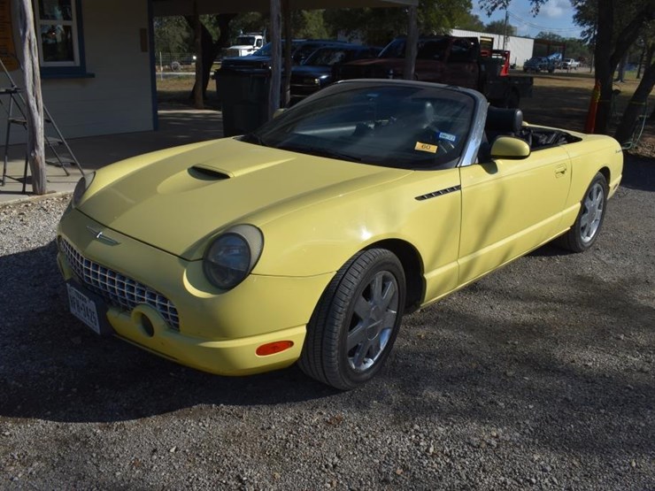 2002-thunderbird-convertible-w/-soft-and-hard-top-(vin-#-1fahp60a12y105456)-image-2